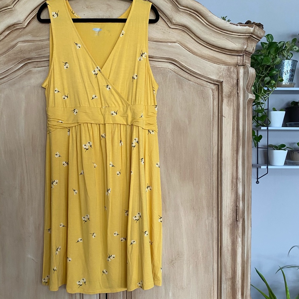 Old Navy Yellow summer Dress